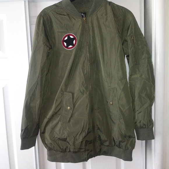 Jacket - Picture 2 of 4